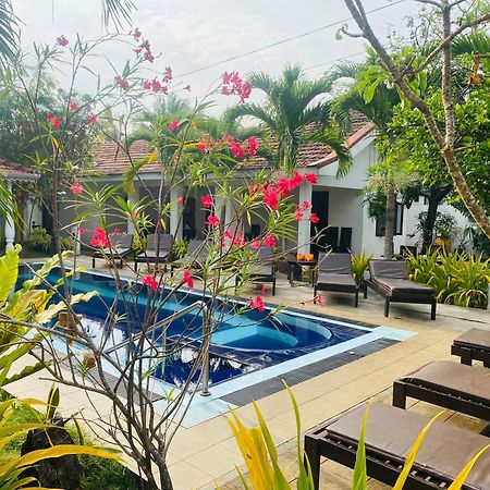 Sujeewani Villa Negombo Luaran gambar