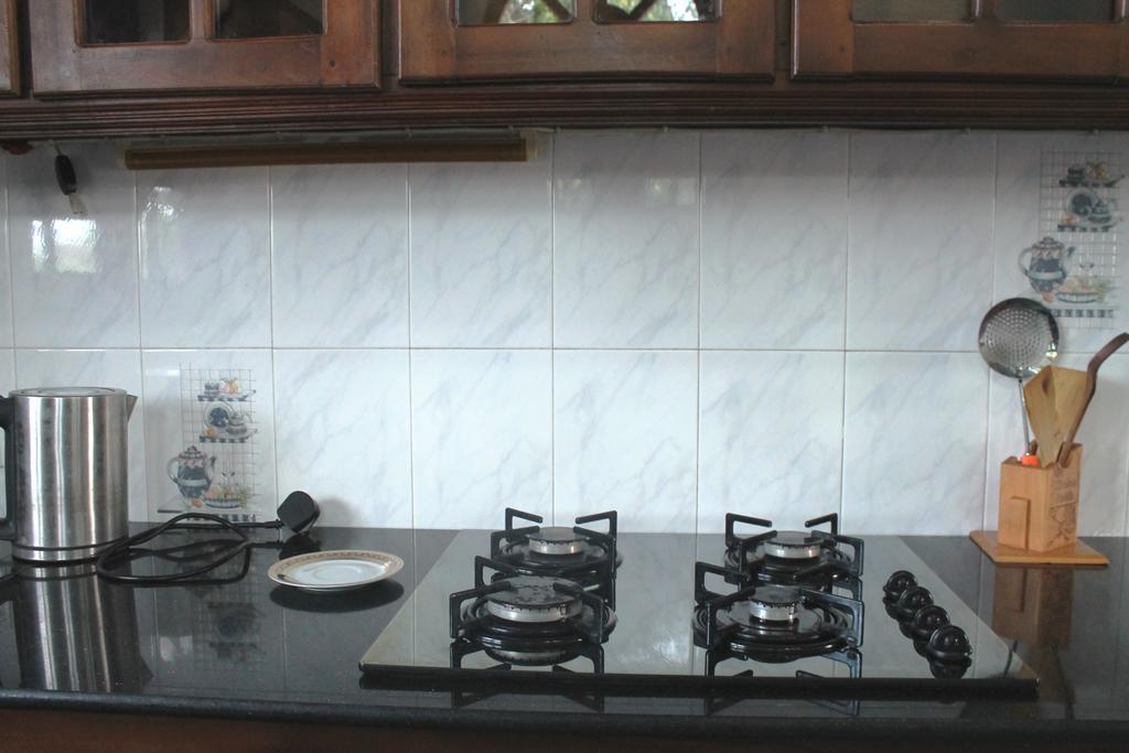 Sujeewani Villa Negombo Luaran gambar