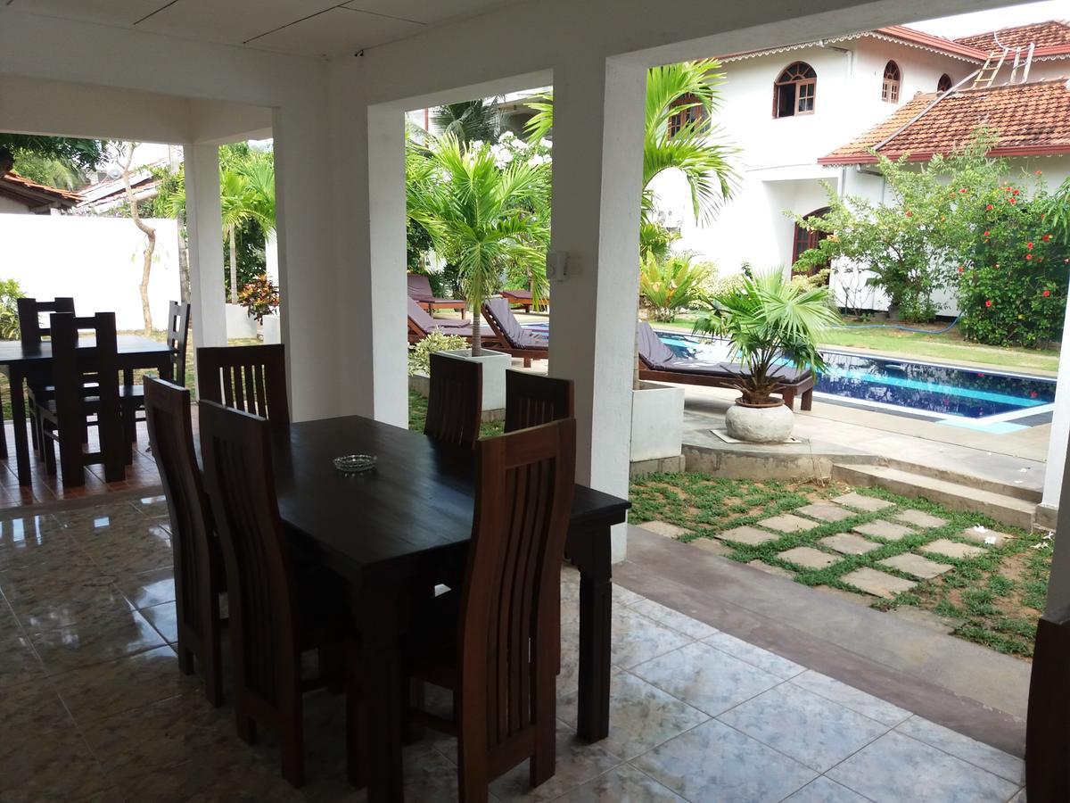 Sujeewani Villa Negombo Luaran gambar