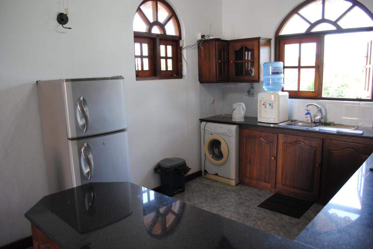 Sujeewani Villa Negombo Luaran gambar