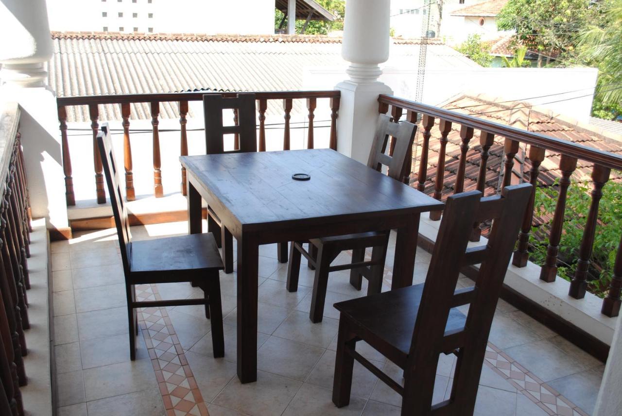 Sujeewani Villa Negombo Luaran gambar