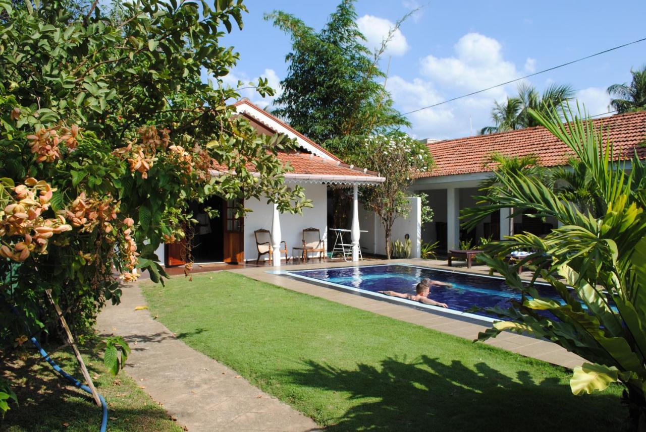 Sujeewani Villa Negombo Luaran gambar