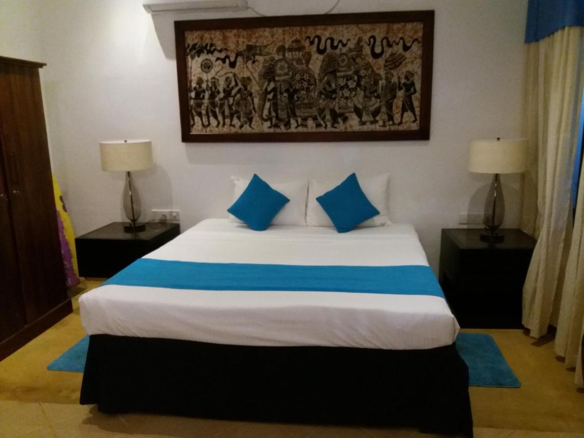 Sujeewani Villa Negombo Luaran gambar