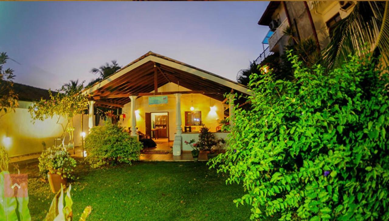 Sujeewani Villa Negombo Luaran gambar
