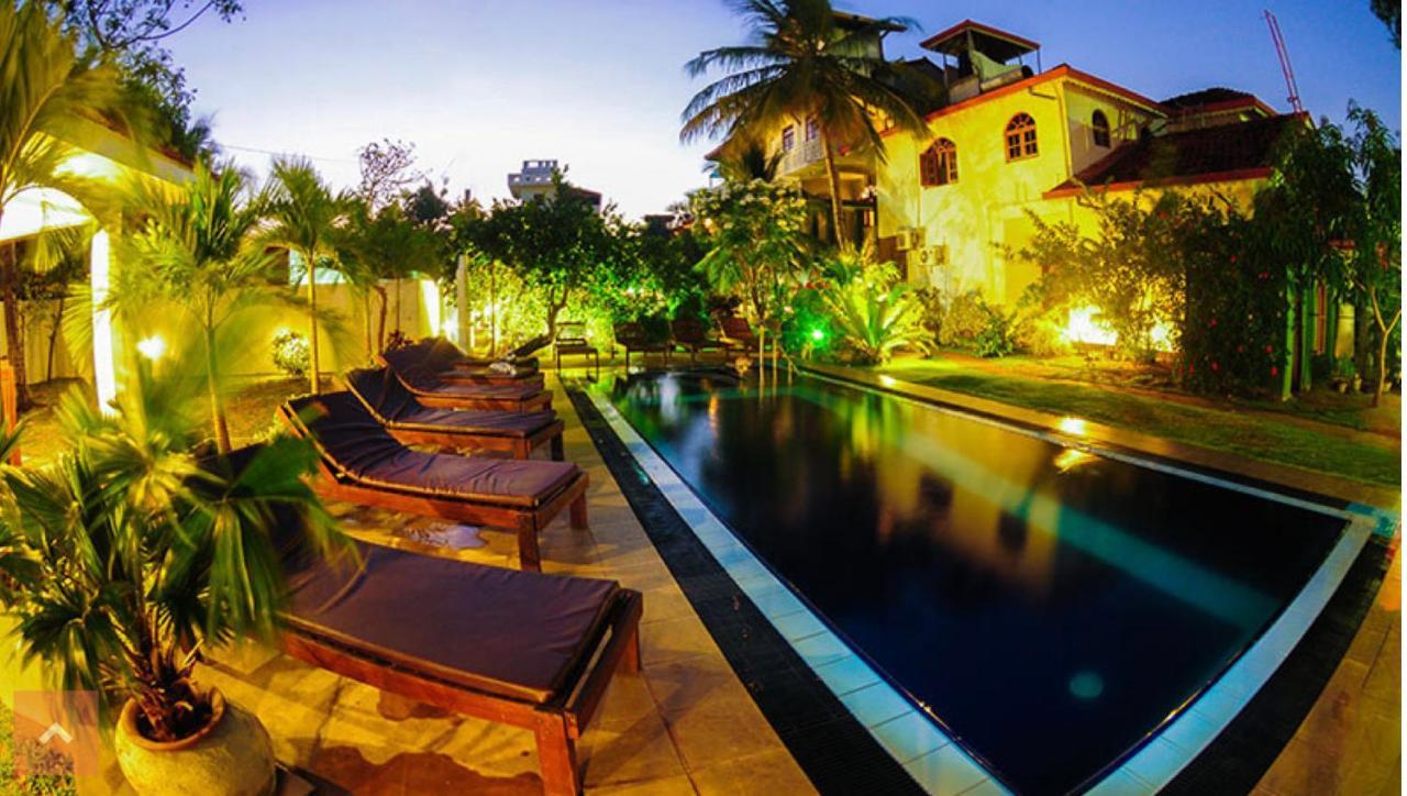 Sujeewani Villa Negombo Luaran gambar